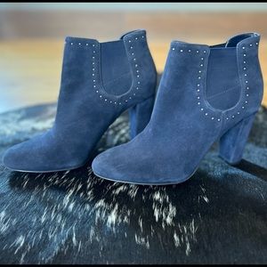 Ralph Lauren navy suede ankle boots with stud detail size 8.5.